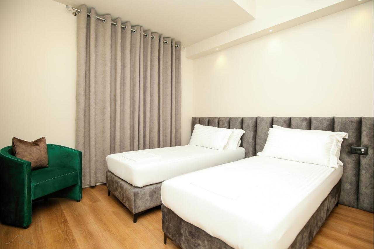 Hotel Libertas Vlore Exterior photo