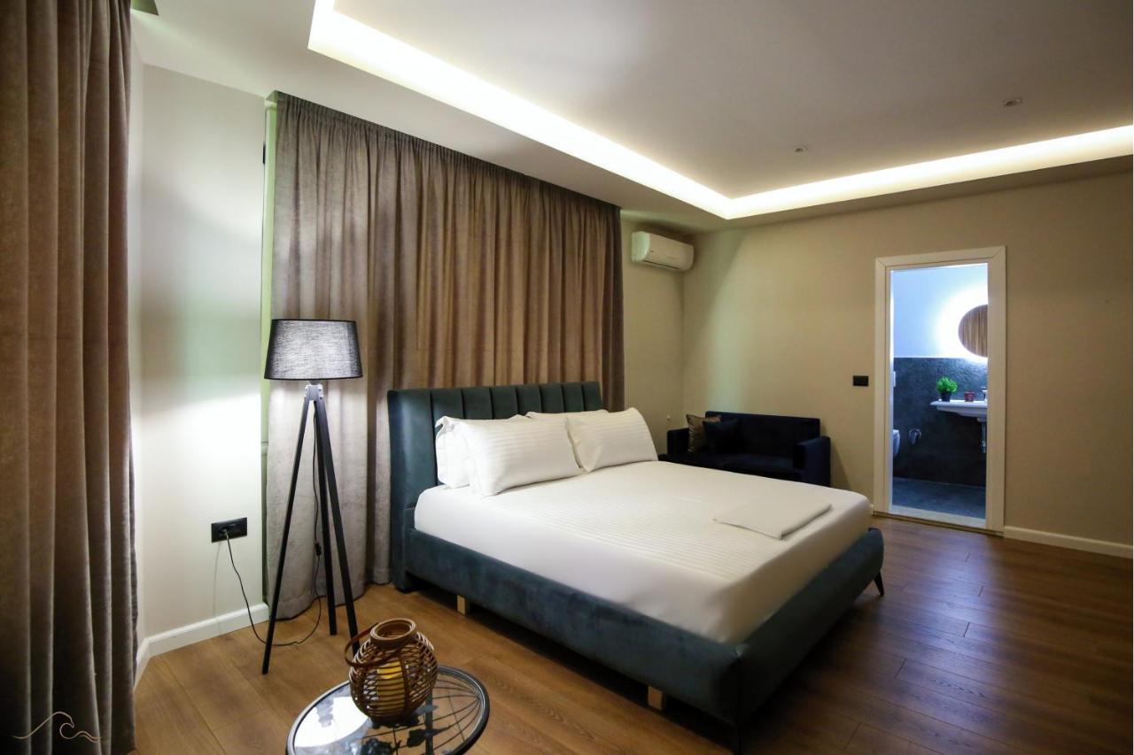 Hotel Libertas Vlore Exterior photo