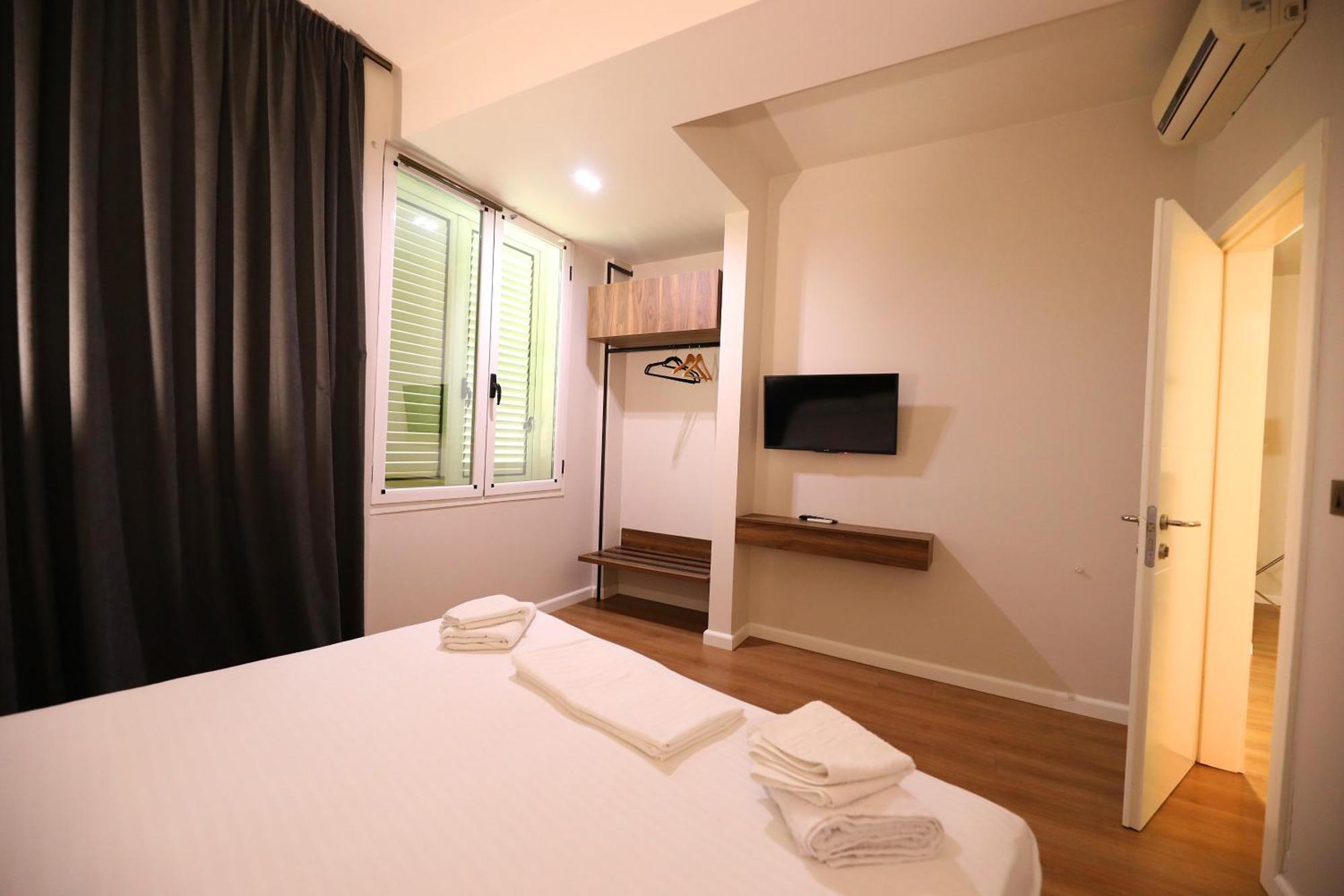 Hotel Libertas Vlore Exterior photo